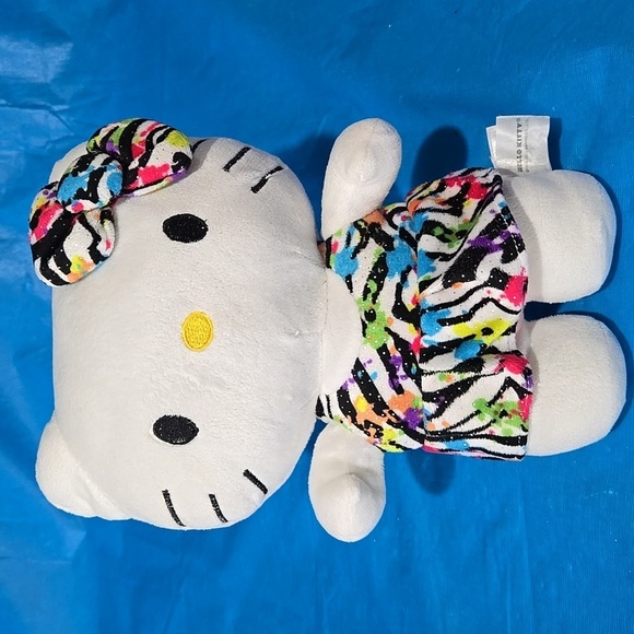 Sanrio Other - Hello Kitty 11in White